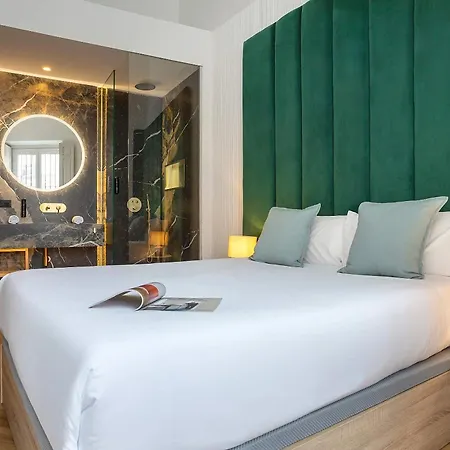 Antonia Luxury Севилья