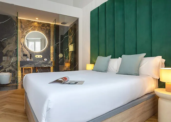 Antonia Luxury Севилья